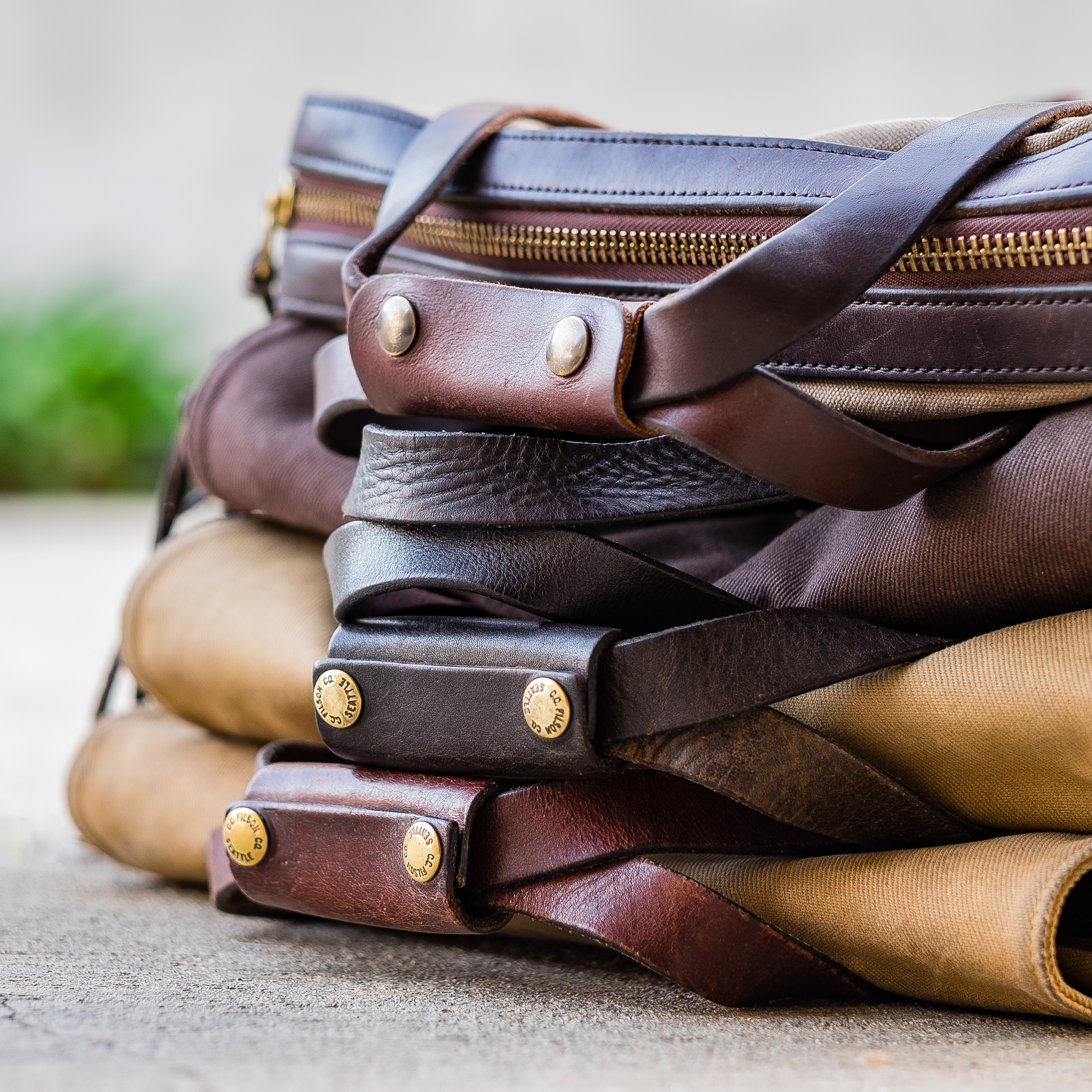 Filson vs Vermilyea Pelle Briefcases Comparison Review Aun Three