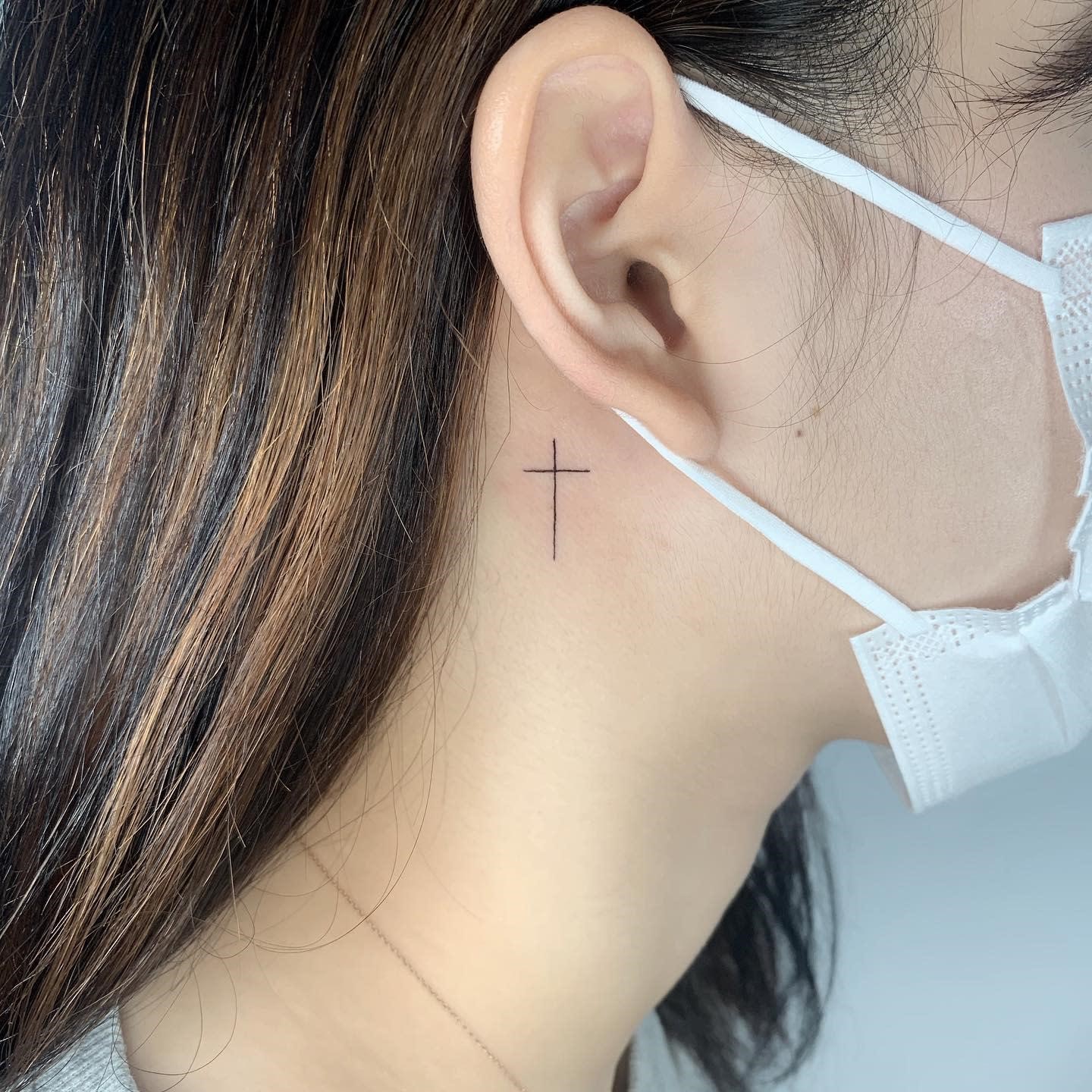 Top 50 Cool And Meaningful Behind The Ear Tattoo Ideas - Authoritytattoo 1440_x_1440_jpg