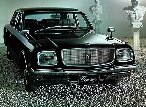 марка машины где нарисован бык