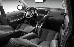 20MY_L200_Top-Variant_EU-LHD_inpane_Mid-Resolution-JPEG-rev-1