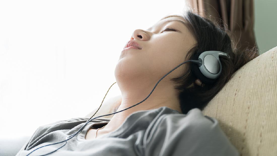 Ramai Keluhan Warganet Mendadak Tuli usai Sering Pakai Headset, Dokter THT Bilang Gini