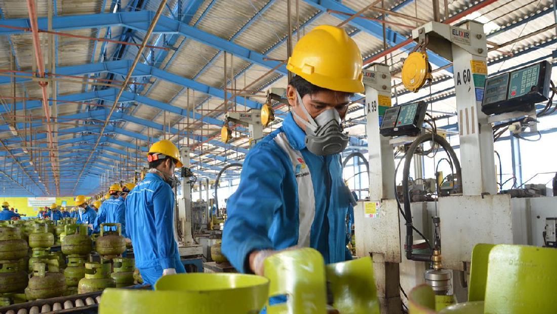 Konsumsi LPG RI Tembus 7 Juta Ton, Produksinya Cuma 1,8 Juta Ton