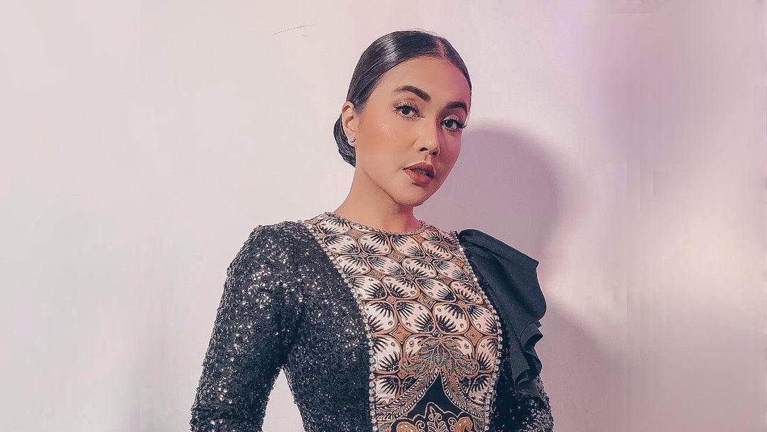 Denada dan Jerry Aurum Tetap Berhubungan Baik Demi Anak