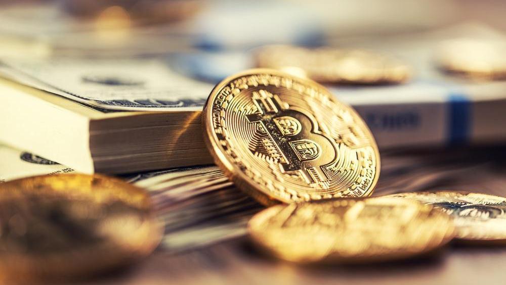 Bitcoin Melejit, Sentuh Rp 1,9 M!