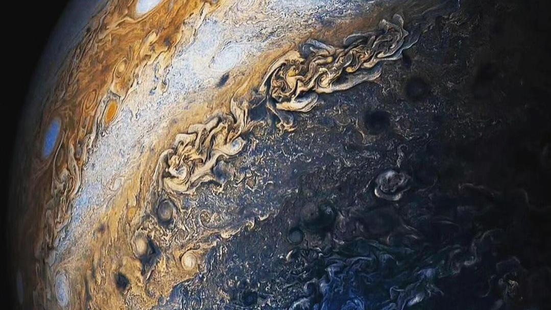 Alien Mungkin Ditemukan Tahun 2030 di Bulan Jupiter