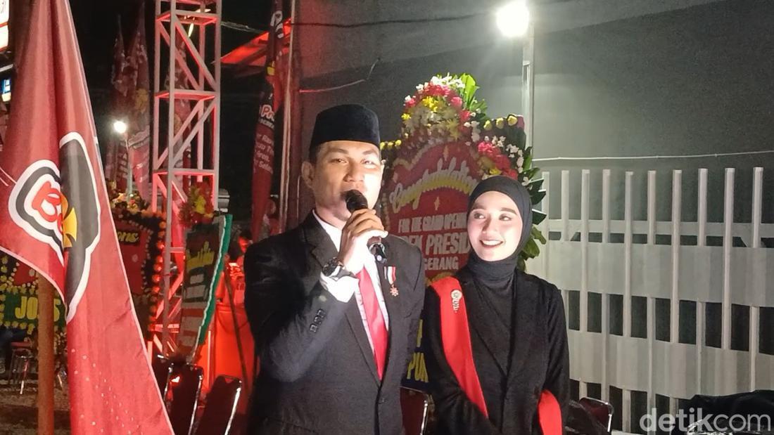 Bangun Usaha Bareng Istri, Rizal Armada Bantah Tinggalkan Dunia Hiburan