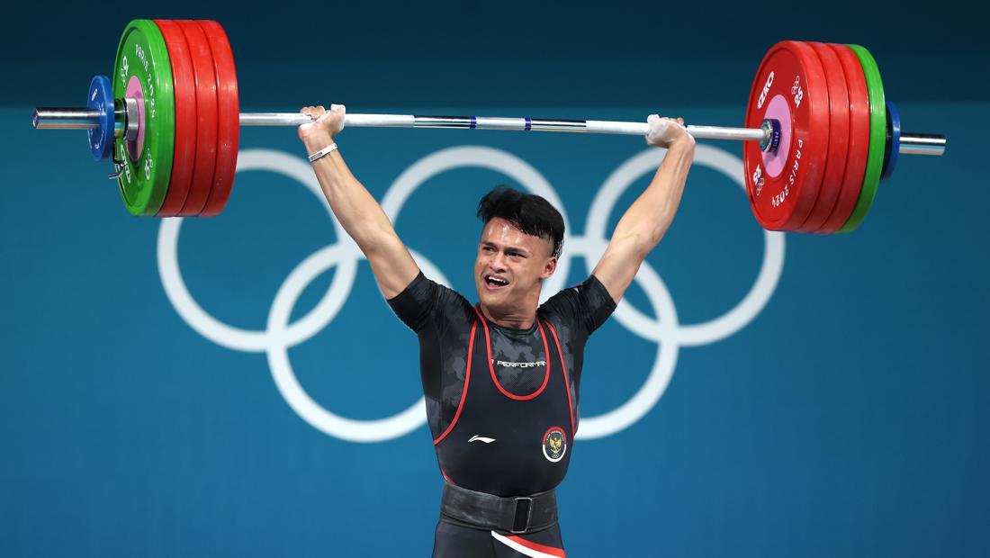 Lifter Rizki Juniansyah Rebut Emas, Berapa Ya Maksimal Beban yang Diangkat Atlet?
