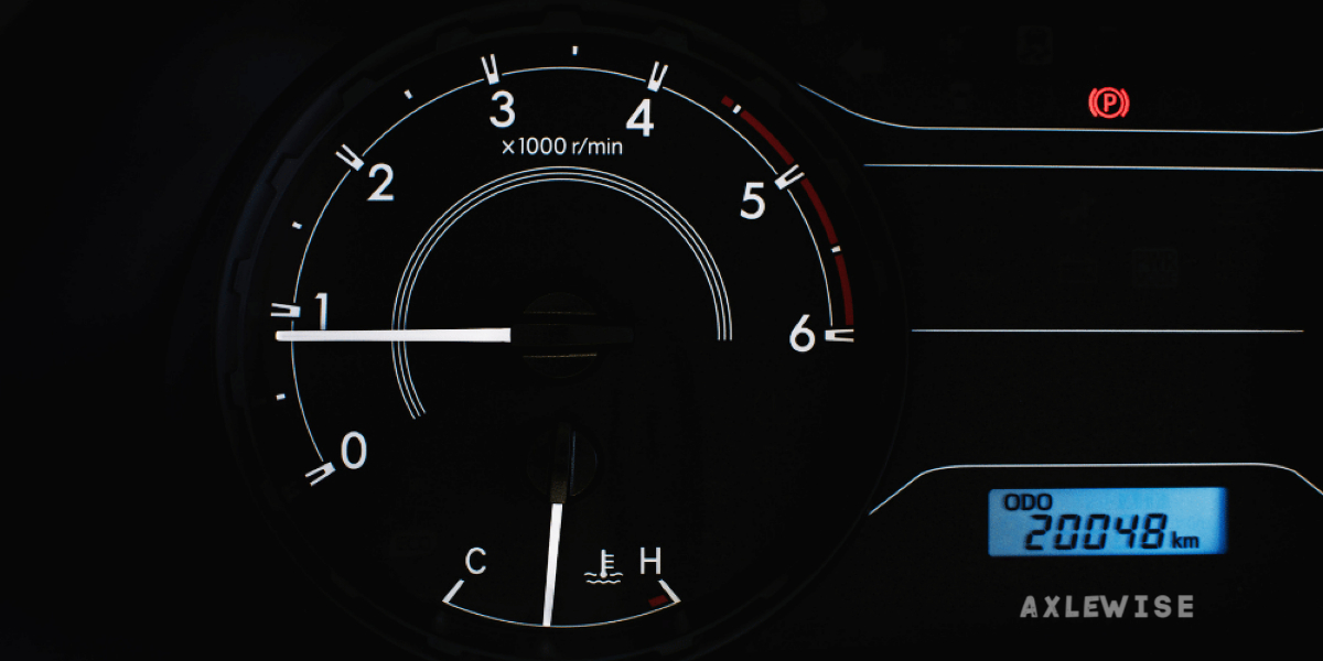 RPM Going Up And Down At Idle 11 Causes & Fixes
