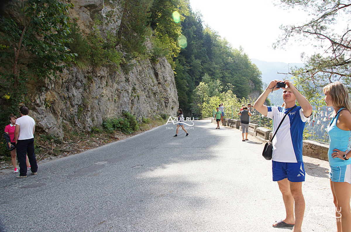 Сегодня можно забронировать экскурсии на декабрь, . Ekskursiya Na Ozero Rica Iz Gagry