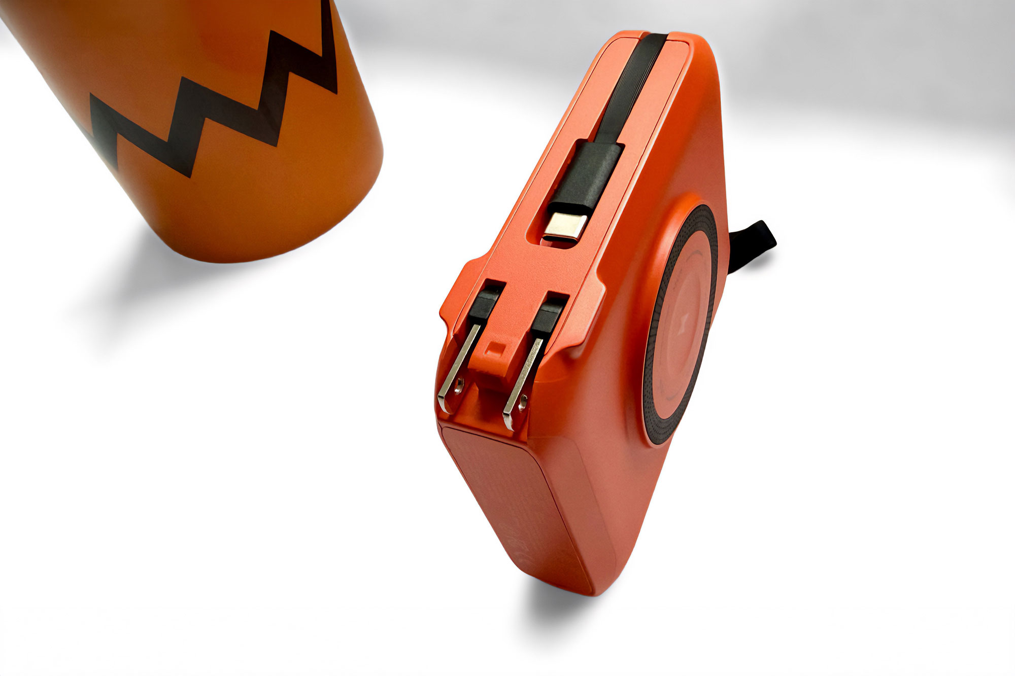 Statik SmartCharge Pro review: MacBook & iPhone 15K Power Bank with Qi2 & 60W USB-C