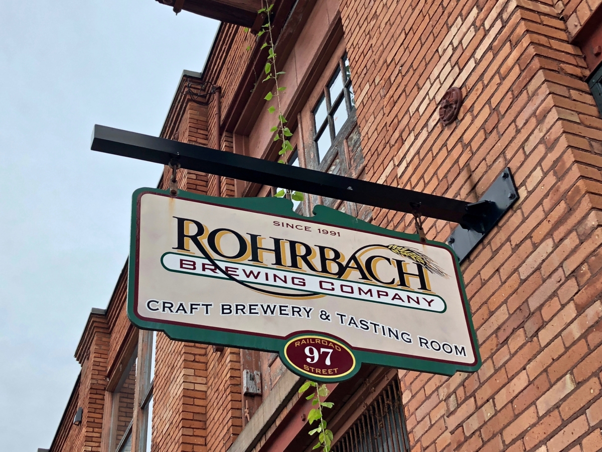 A Taste of New York's Finger Lakes Wine Country Backroad