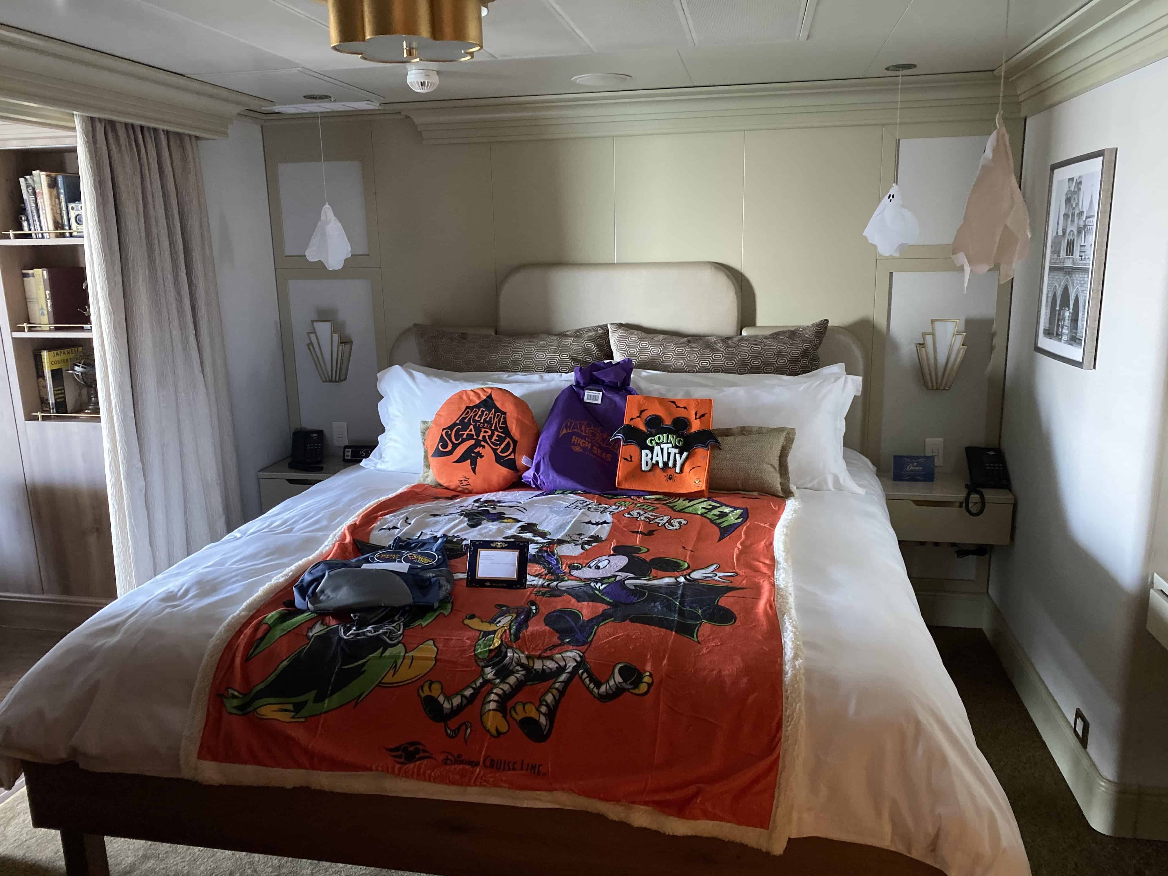 disney wonder one bedroom suite