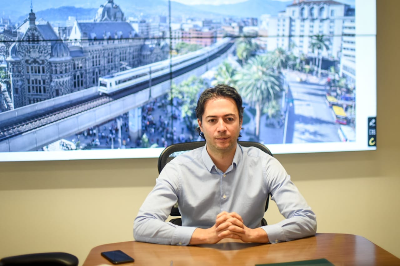 El alcalde Daniel Quintero expuso la estrategia de empleo inclusivo ante 96 mandatarios del mundo