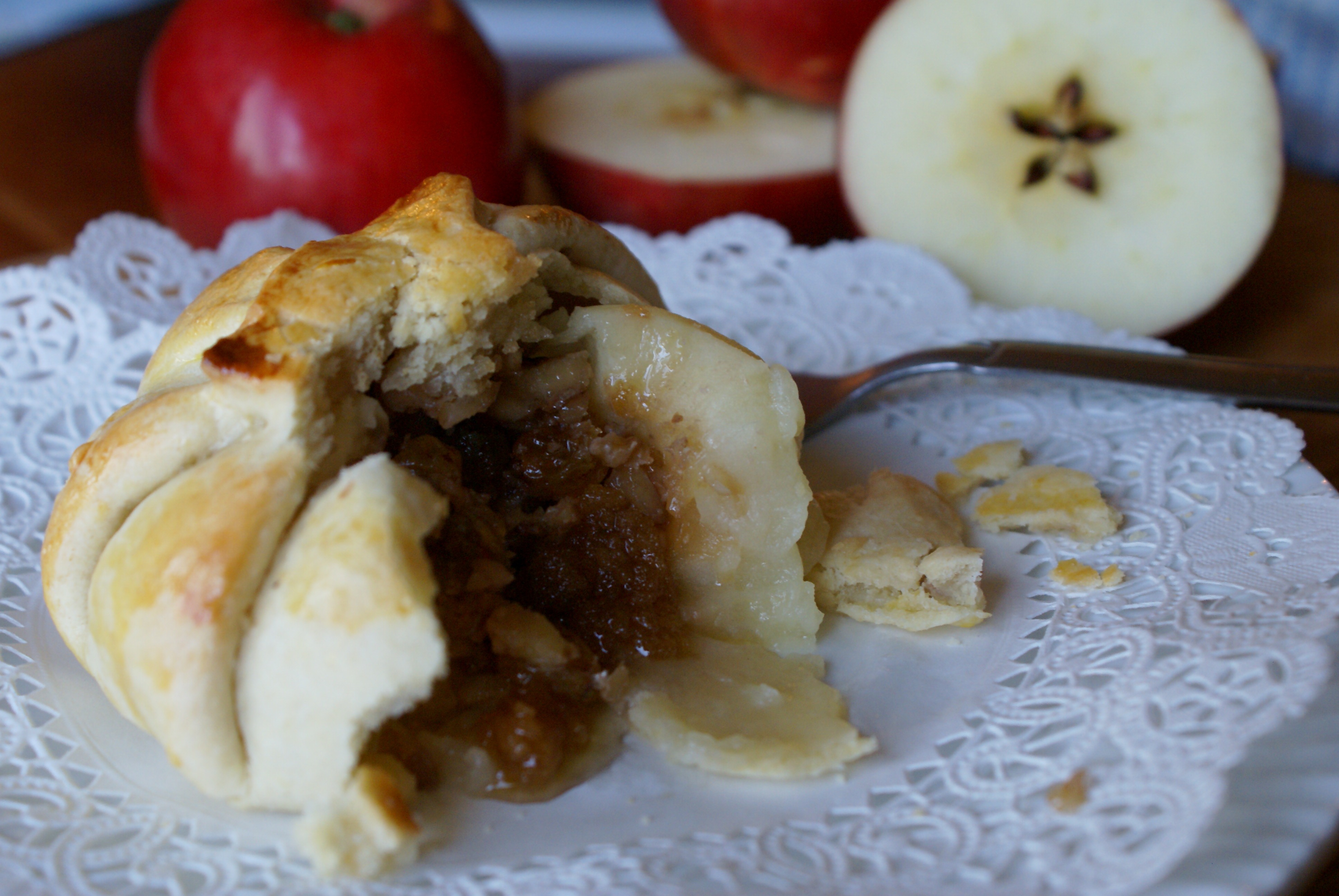 Apple dumplings with a twist