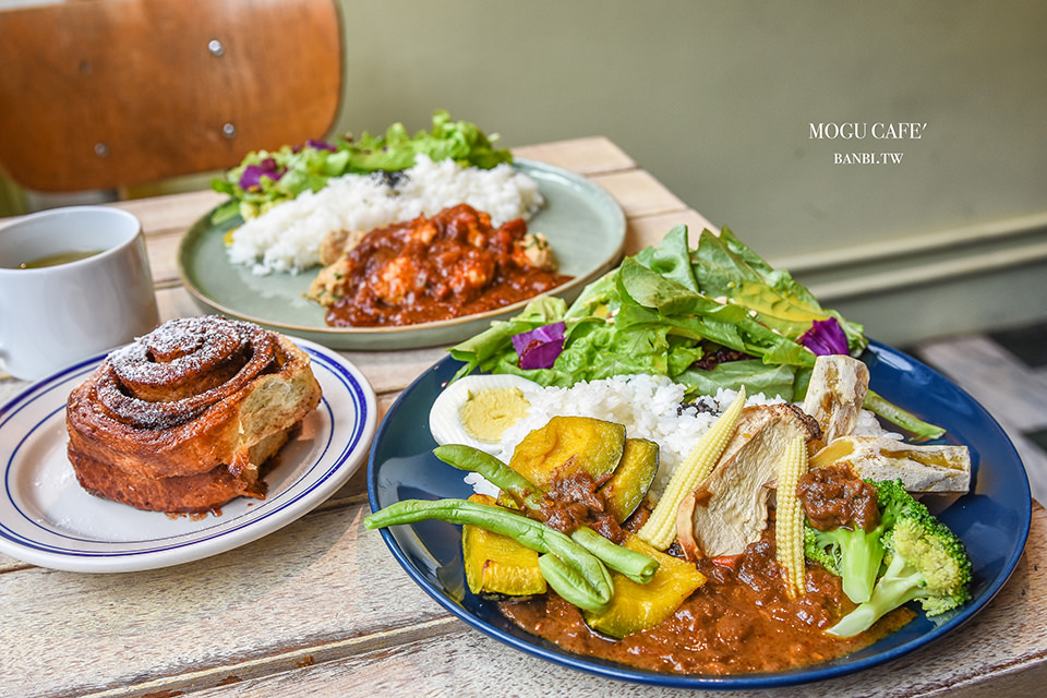 台北中山-蘑菇咖啡 日本味咖哩飯與不限時的迷人二樓窗景
