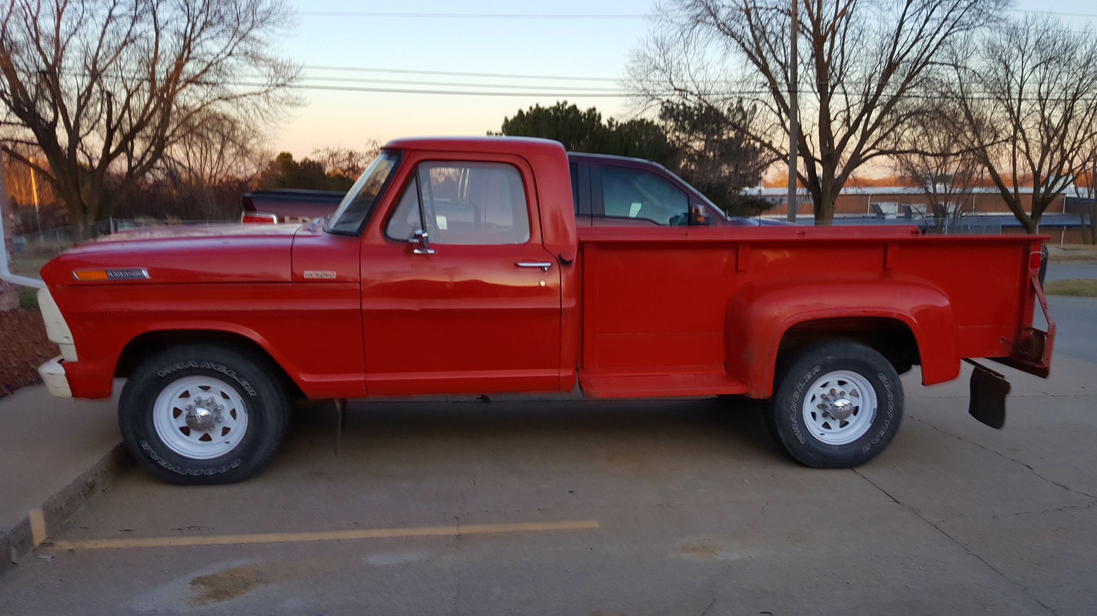 Fire barn tap & grill: EXCLUSIVE: 31K Mile 1968 Ford F-350 ($2k Price Drop