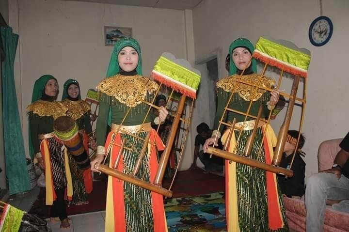 Fungsi Angklung di Jawa Barat Berdasarkan 8+ Jenis Jenisnya