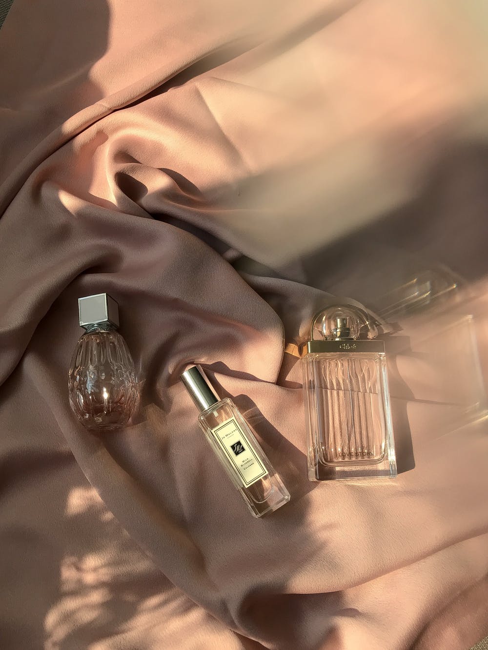 How Long Should Your Perfume Last?