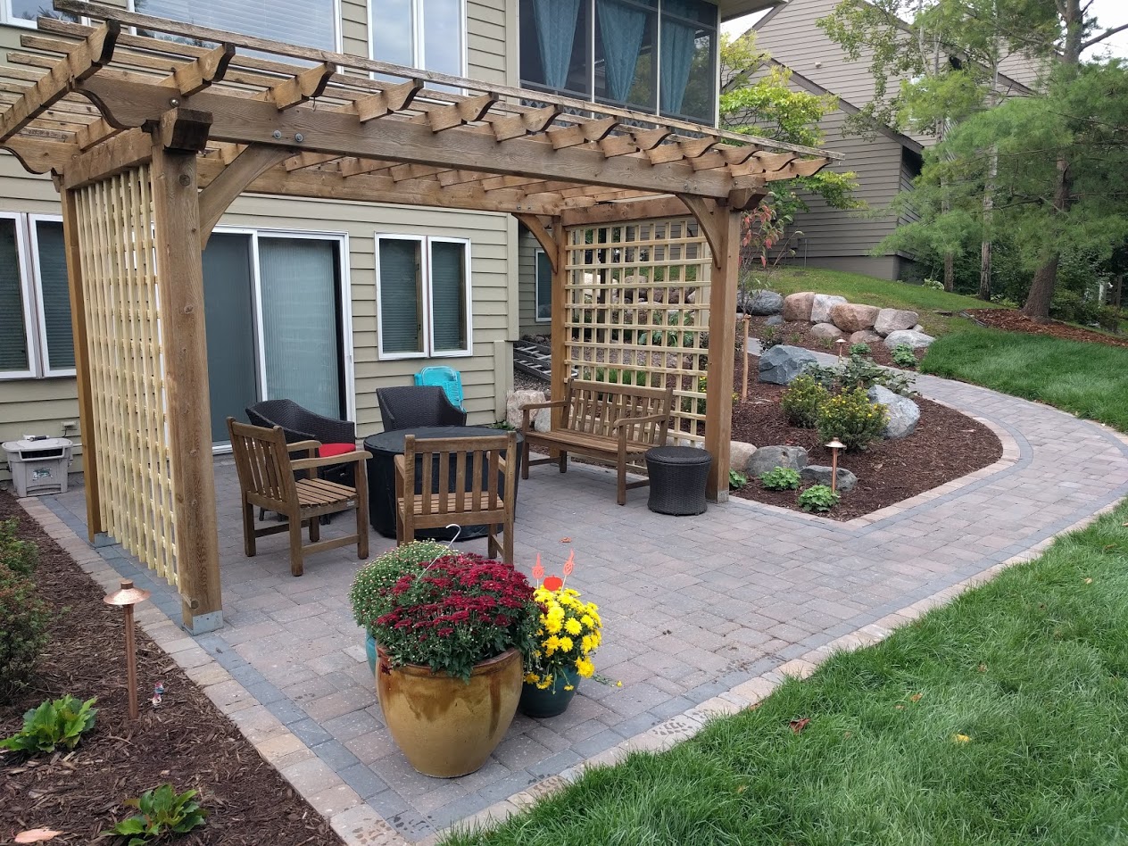 Custom Designs Beds and Borders Landscape Design