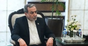 طهران: هجوم أوكرانيا على السفينة الإيرانية “لن يمر دون رد”