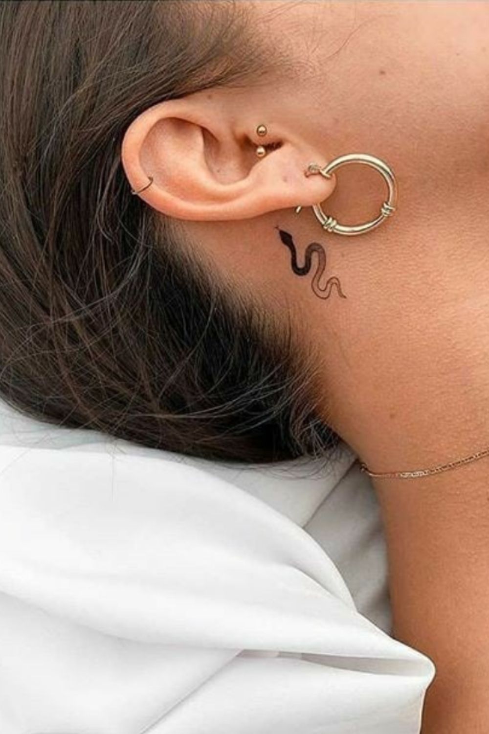 Behind Ear Tattoo: 40 Tiny Tattoo Designs For Girls To Try! 1500_x_1000_jpg