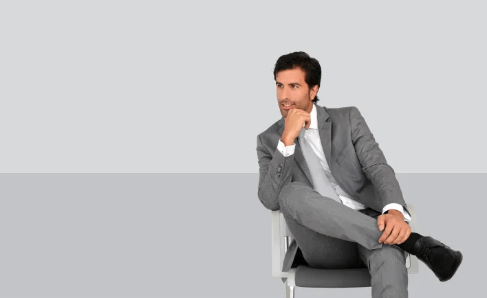 &nbsp;ارتداء البدلة: دليلك لاختيار الألوان المناسبة لكل مناسبة