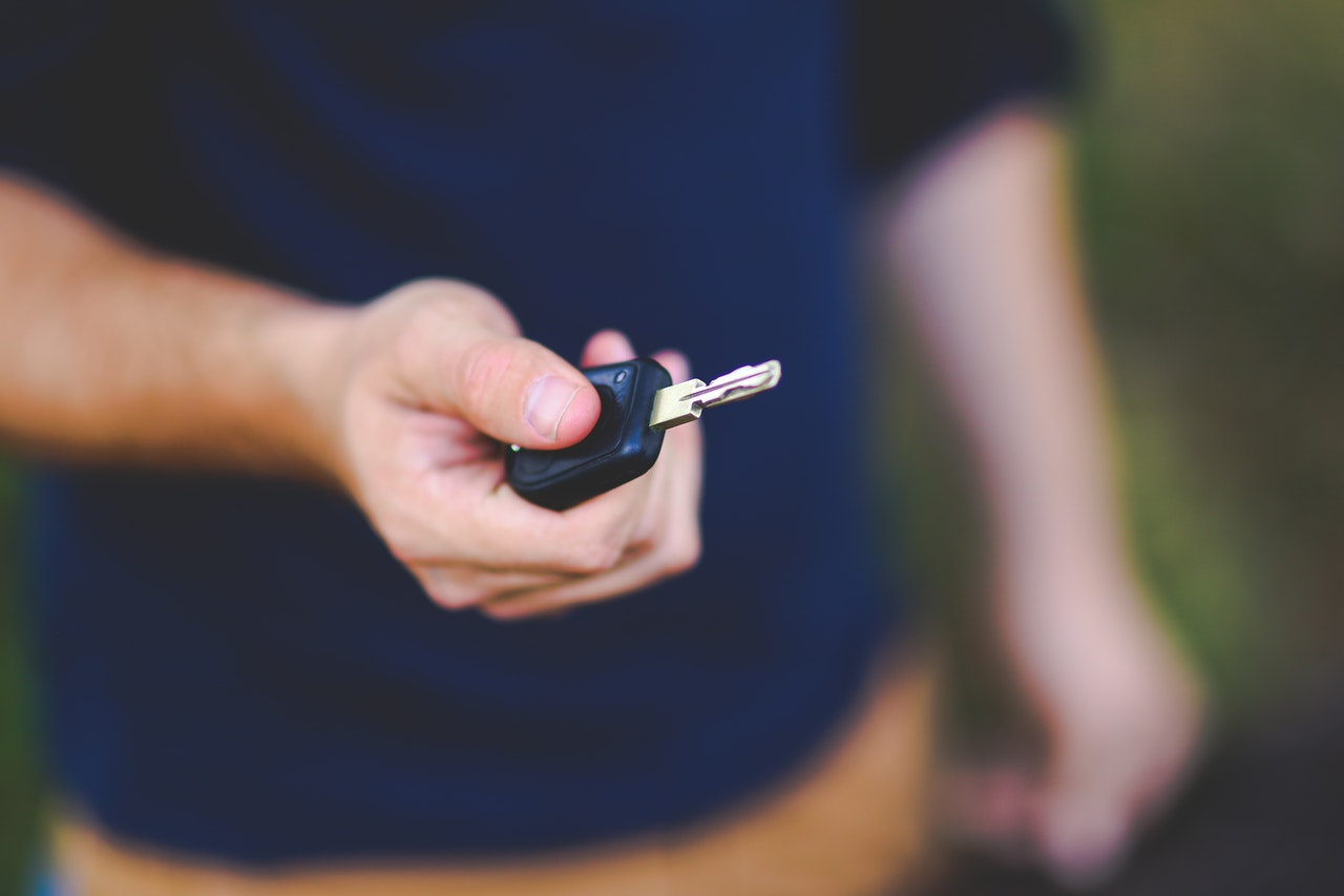 Keys inside my truck, dead battery, door code doesnt work . Dead Key Fob You Can Still Unlock And Start Your Car Bestride