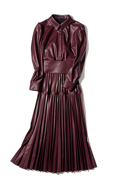 松本まりかさんが着る♡スタイルアップ見えするJILLSTUARTのレザー