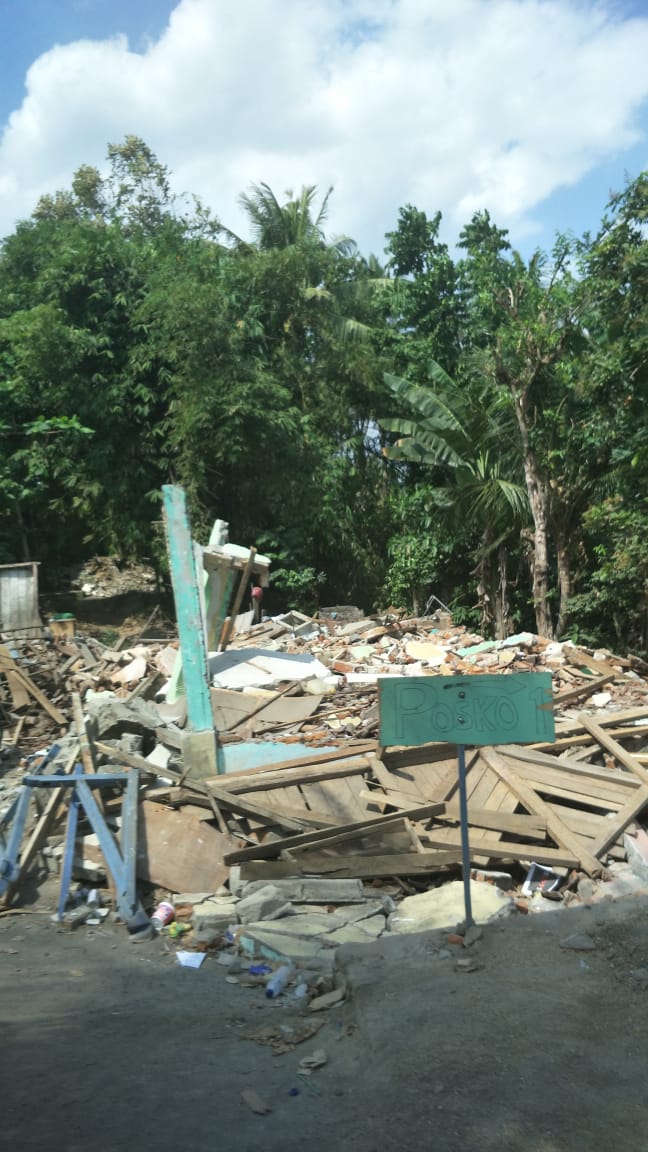 Indeks berita terkini dan terbaru hari ini dari peristiwa, kecelakaan, kriminal, hukum, berita unik, politik dan liputan khusus di makassar, sulsel, indonesia dan internasional Pesantren Ibnu Abbas As Salafy Sragen Galang Dana Korban