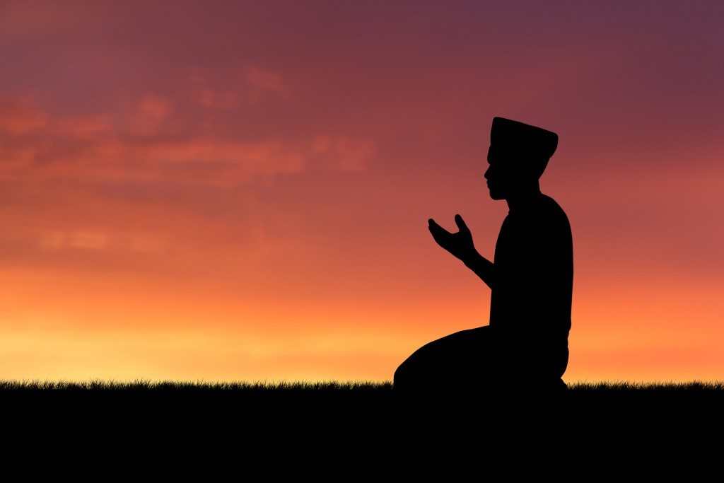 Berdoa clipart 8 clipart station 10 gambar sedang berdoa gambar top 10 . Ini 5 Tips Agar Doa Cepat Dikabulkan Bincang Syariah
