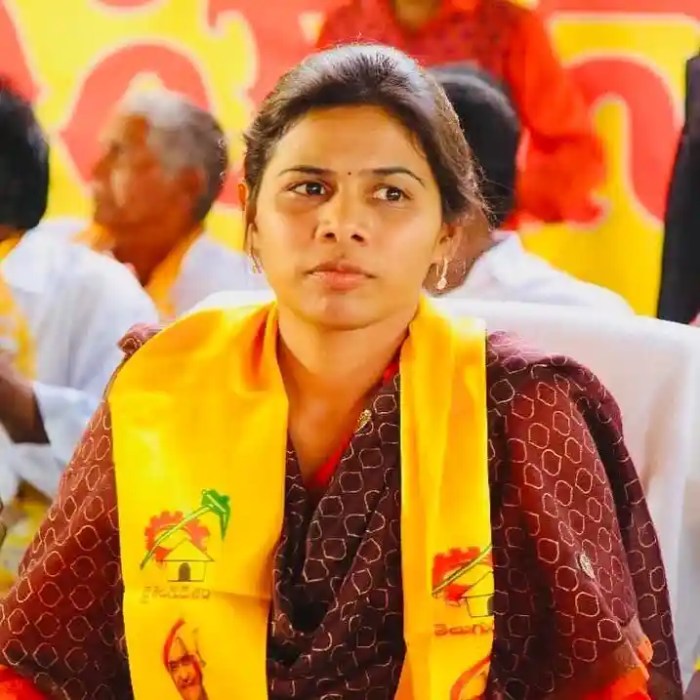 Bhuma Mounika Reddy: Wiki, Biography, Age, Husband, Parents, Kids ...