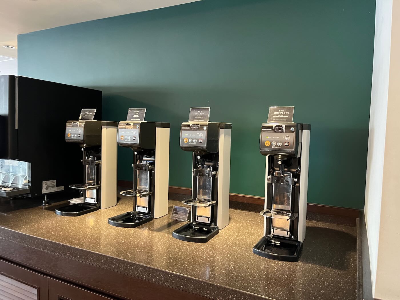貴賓室 JAL Diamond Premier Lounge 日航頭等貴賓室 羽田機場國內航廈北翼 - 一口冒險 Bitesized Adventure 貴賓室 JAL Diamond Premier Lounge 日航頭等貴賓室 羽田機場國內航廈北翼 - 一口冒險 Bitesized Adventure