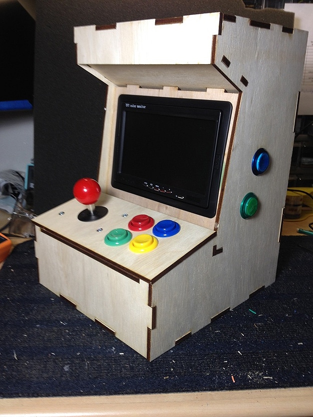 Break out the power tools and some dusty old pallets and get to work with fun woodworking crafts for any level. Porta-Pi: Build Your Own Mini Arcade Cabinet Using A
