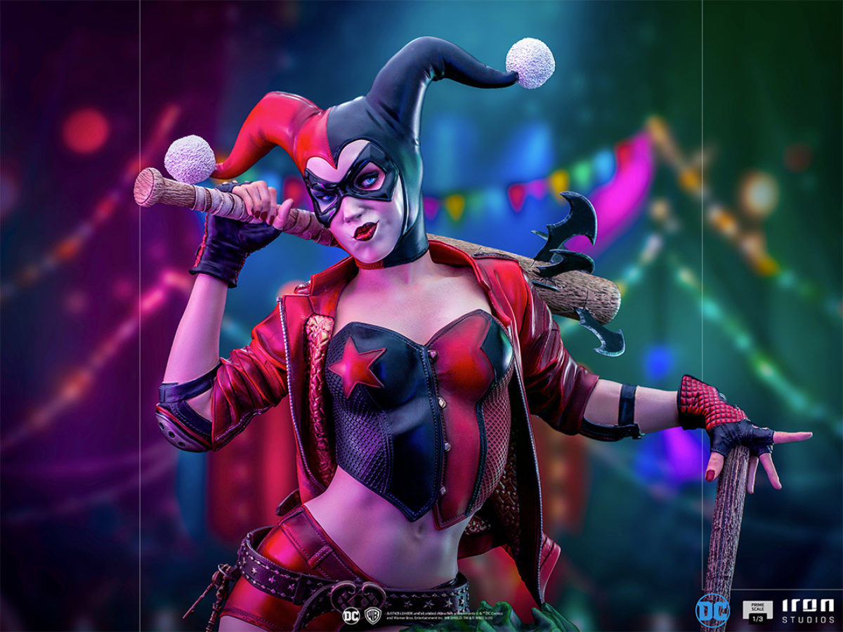 Download and discover more similar hd wallpaper on wallpapertip. Harley Quinn Receives A New Expensive 1 200 Statue From Iron Studios
