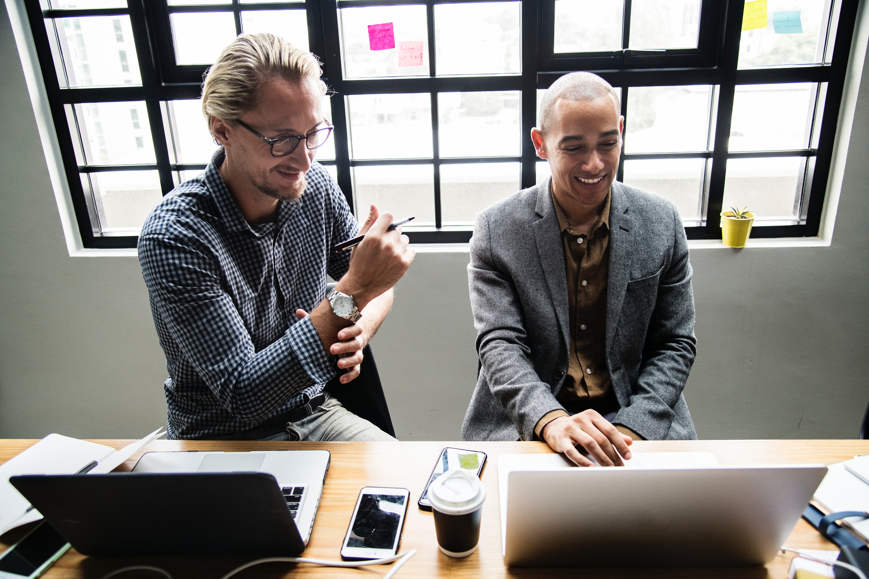 30 ide bisnis bidang it teknologi · mendirikan startup · jual beli komputer · mendirikan perpustakaan online · menjadi content creator · menjadi . Ini Solusinya 3 Ide Bisnis Berbasis Teknologi Untuk Mendirikan Perusahaan Start Up
