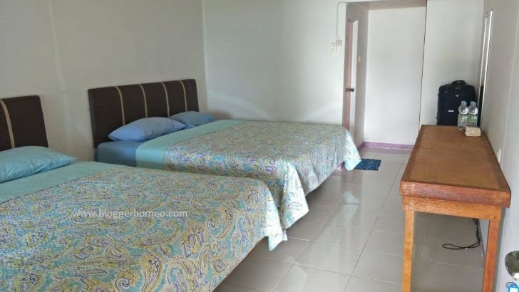 Paket Wisata Pulau Randayan - 0811561982 (Telp/WA)