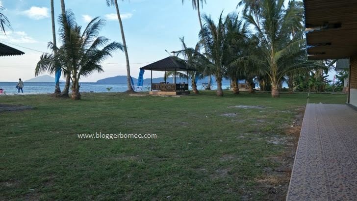 Paket Wisata Pulau Randayan - 0811561982 (Telp/WA)