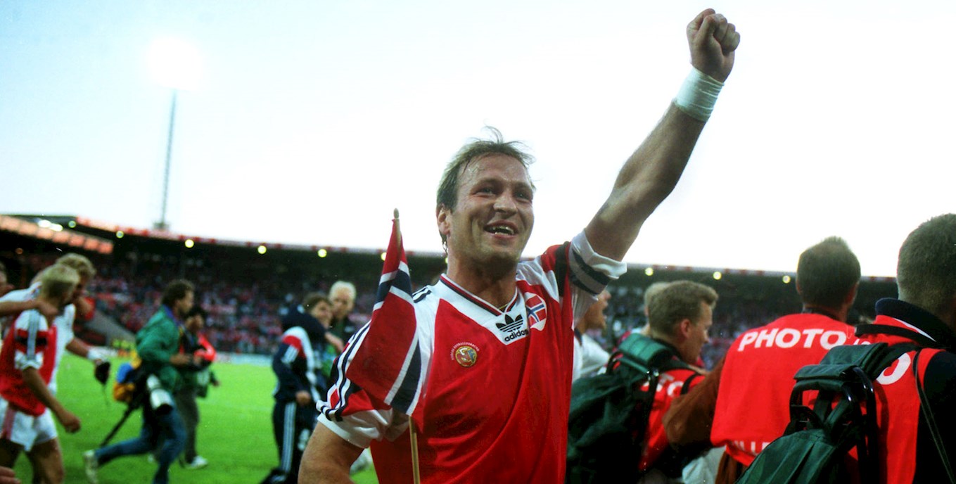 Alexander sorloth's fifa 21 items. Alexander Sorloth King Of The North Breaking The Lines