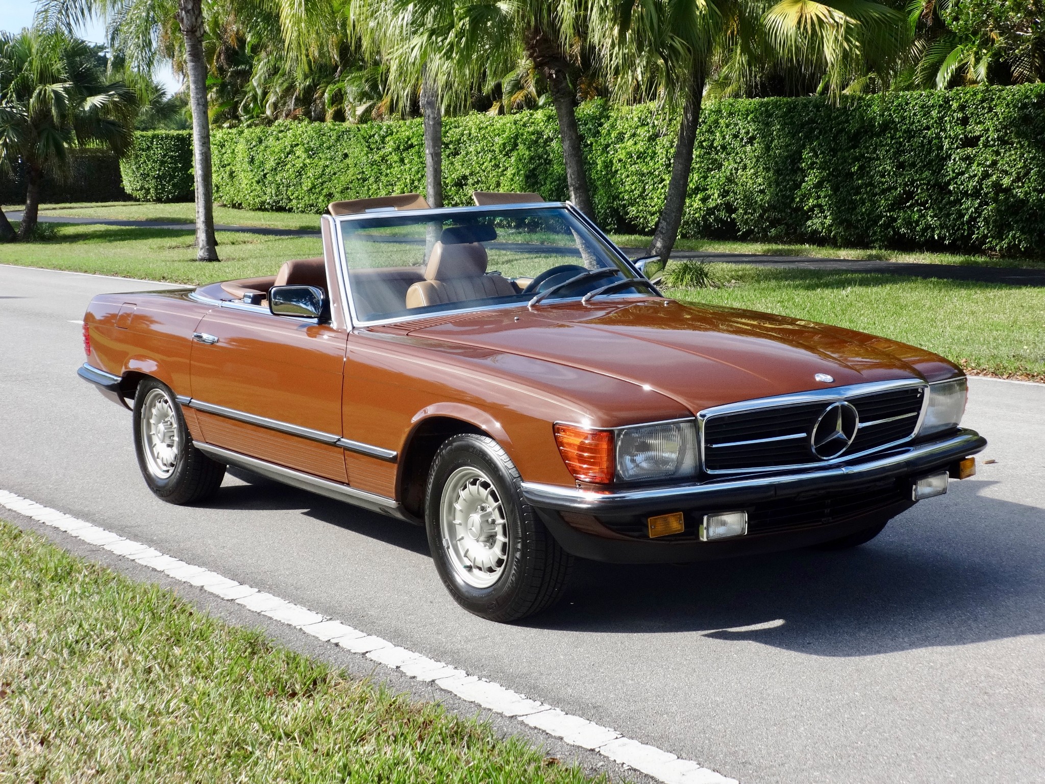The 280sl is driven by the 2746cc, 6 cyl engine together with the 5 speed manual gearbox. Euro 1984 Mercedes-Benz 280SL 5-Speed for sale on BaT Auctions - sold for $18,000 on December 16