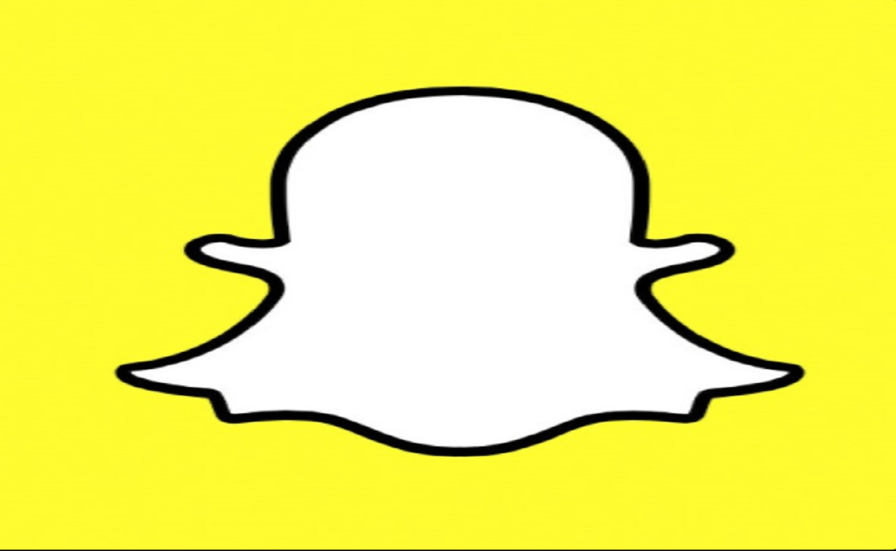 Vin Rouge Filter Here S How To Find It On Snapchat Brunchvirals