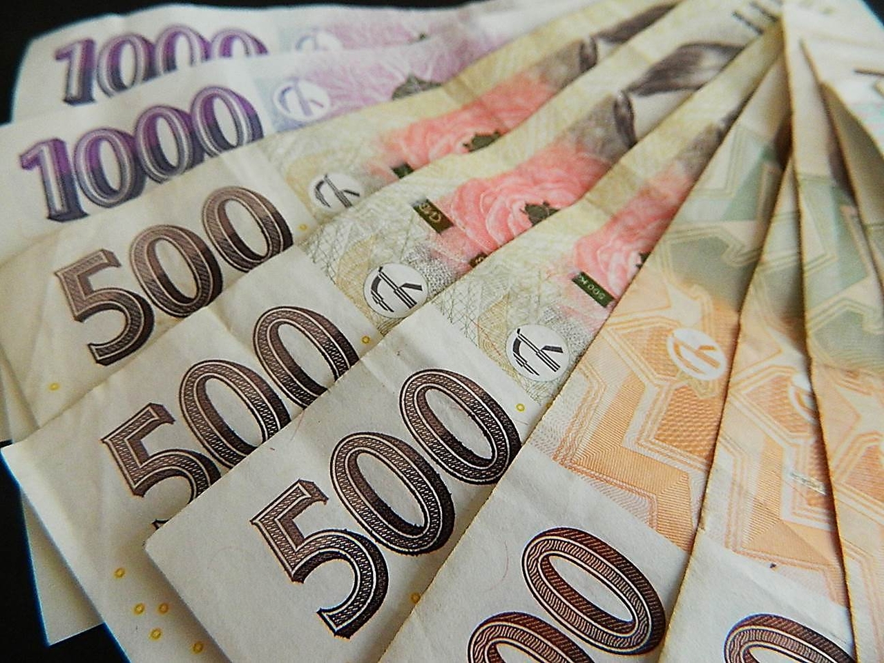 Kompenzační bonus