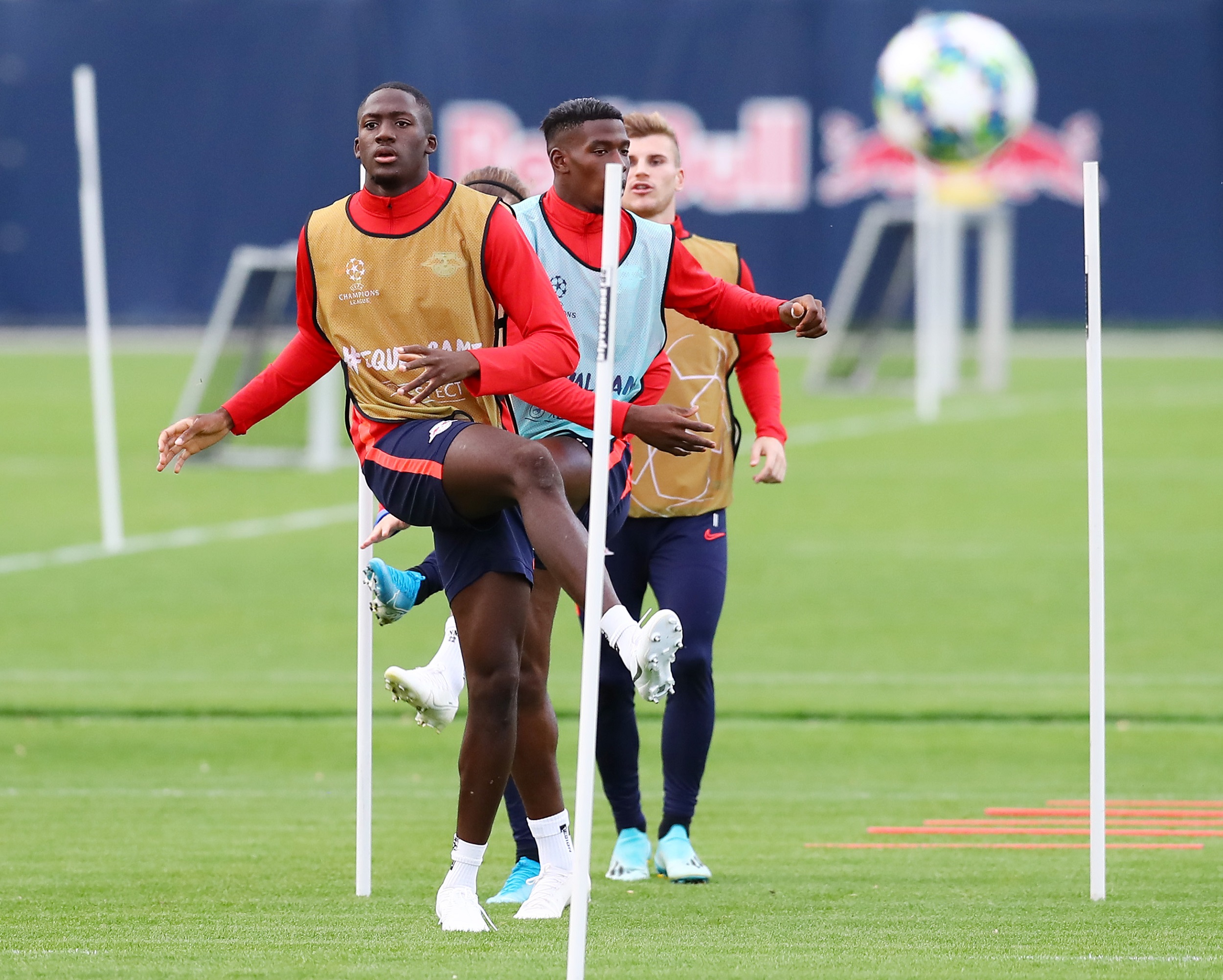 € ➤ * 25.05.1999 in paris, frankreich. Report Ibrahima Konate Agrees Personal Terms With Liverpool