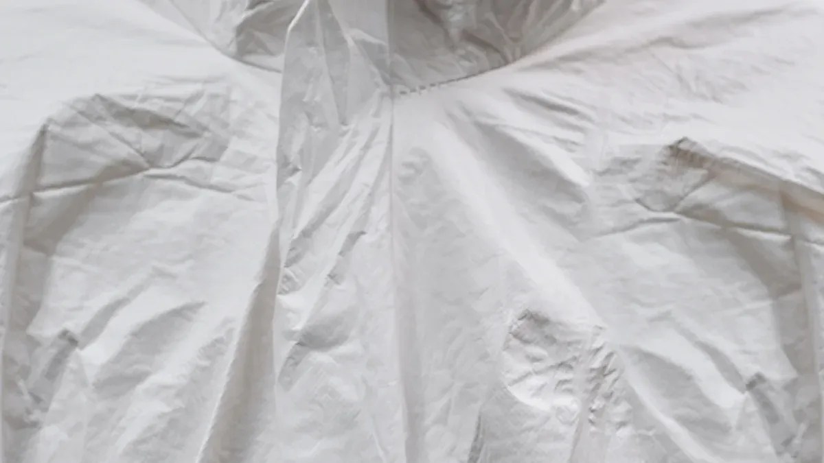 How to Select the Right Isolation Gown for CSSD