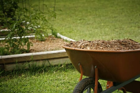 Free mulch, free delivery * burlingame / millbrae / hillsborough only *. Rock Vs Mulch Which Should You Use Bustling Nest