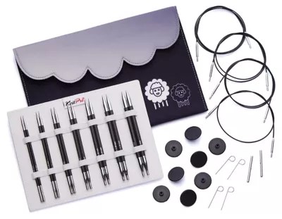 Zur aufbewahrung wird eventuell ein stempelkarussell benötigt. Knitpro Rundstricknadel Set Karbonz Karbonfasern 7er Pack Online Kaufen Buttinette Bastelshop
