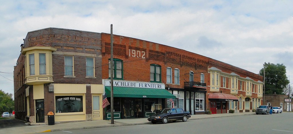 Team up with a computer partner against opponents to test your skills in this great version of the classic card game. Montezuma, Indiana | Part of the lovely downtown of small