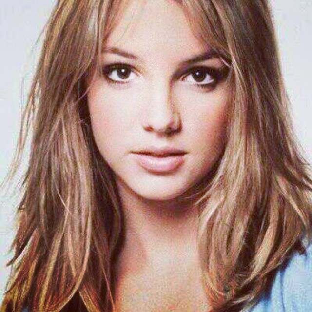 Select from 678 premium britney spears young of the . #filter #young #brunette #brown #face #love #godney #britn ...