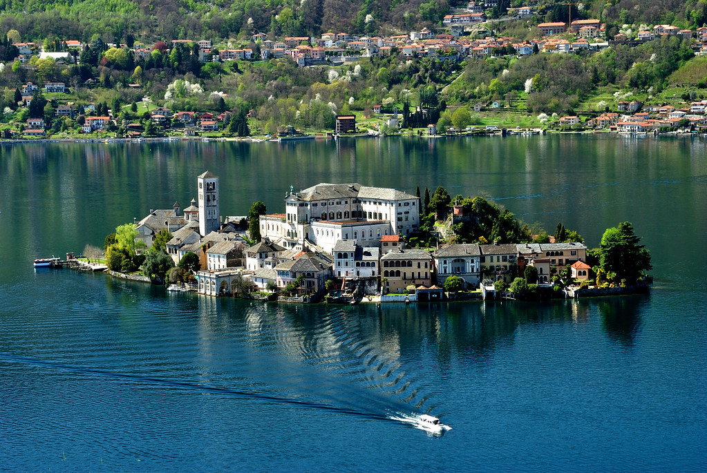 Haus kaufen in dänemark vom makler und von privat! Lago d'Orta, Isola di S. Giulio | La piccola Isola di San