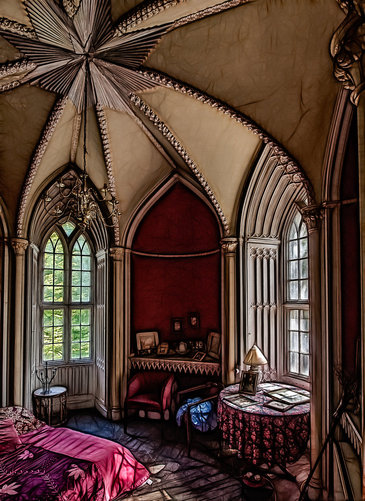 No matter if you're redecorating a child's or a master bedroom, having design ideas are helpful. Charleville Castle Interior | kckelleher11 | Flickr