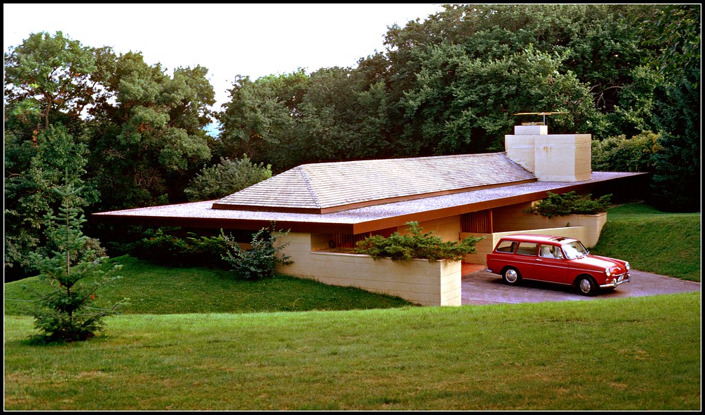It is down the street from the thomas keys house and not far from the james mcbean residence, all three … Thomas Keys house (1950) | Frank Lloyd Wright, architect. Roâ¦ | Flickr